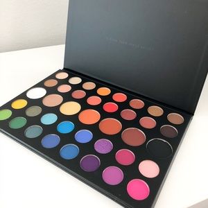 Morphe x James Charles Eyeshadow Palette Full Size